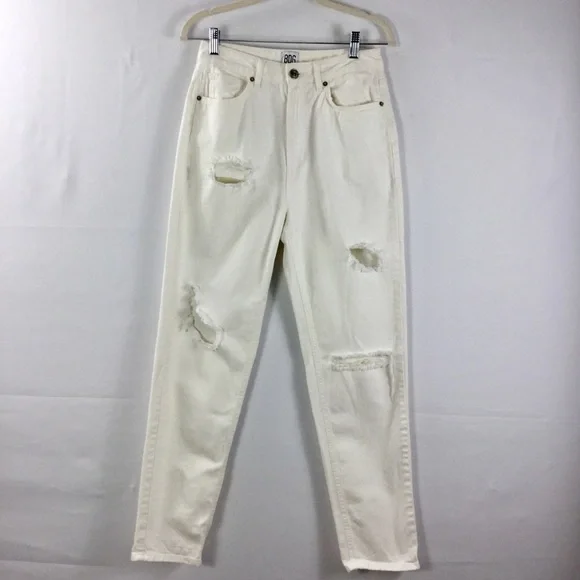 Bdg Urban Outfitters White Destroyed Mom Jeans Size 27 - Picture 2 of 11